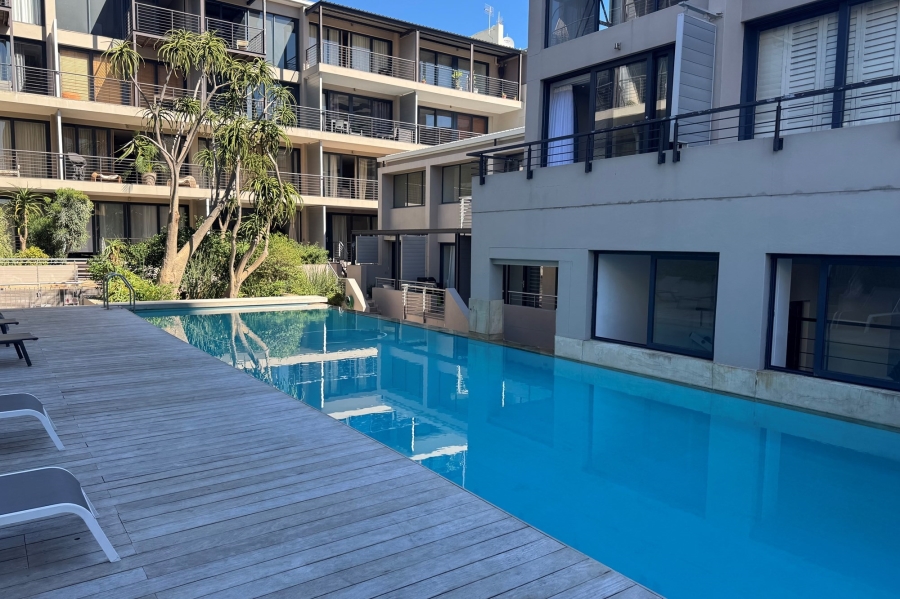 2 Bedroom Property for Sale in Cape Town City Centre Western Cape